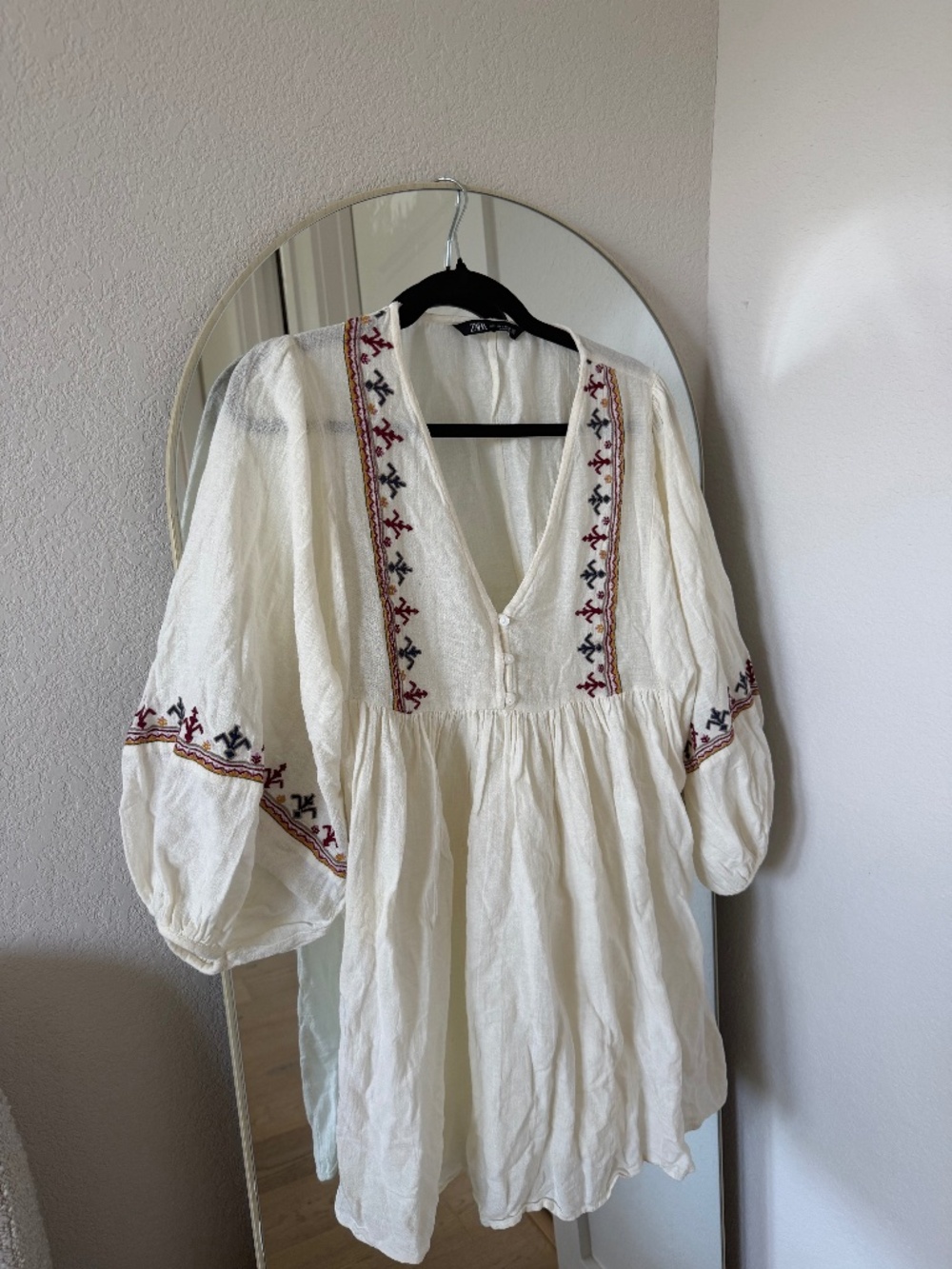 Zara Embroidered Linen Blend Mini Dress – Size Small